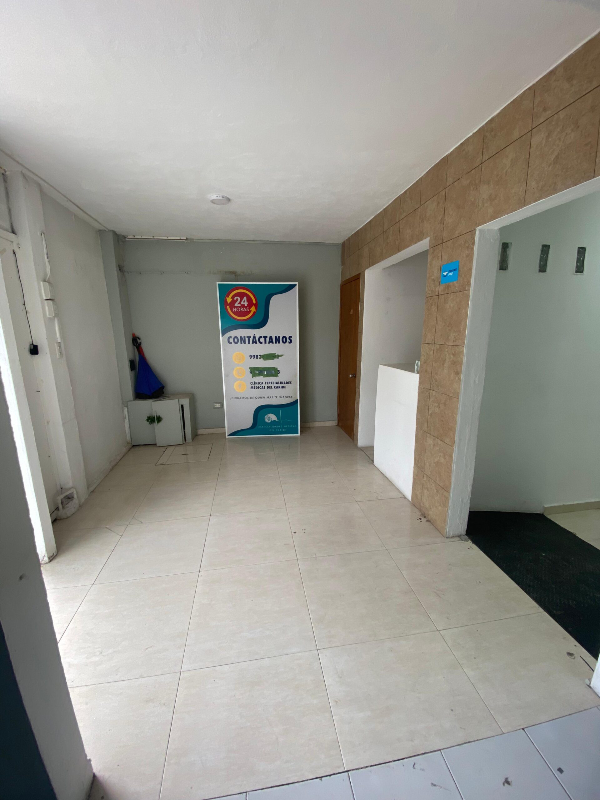 You are currently viewing Edificio De Consultoriis con 10 divisiones Av Industrial Región 97