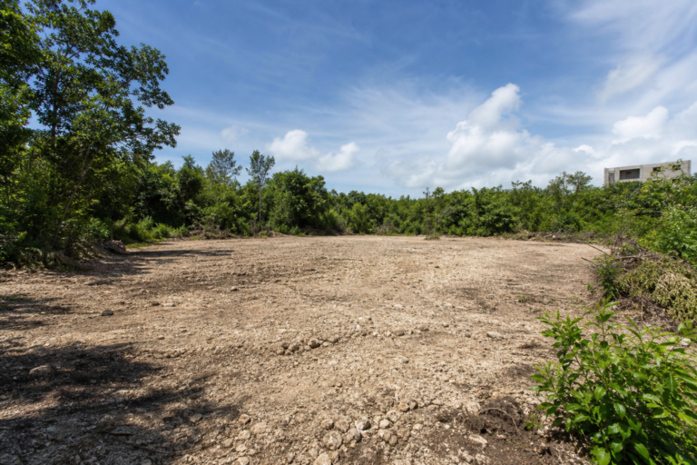 Read more about the article Santa Lucia Land: A 900 m2 Lot Option in Cancún, Quintana Roo