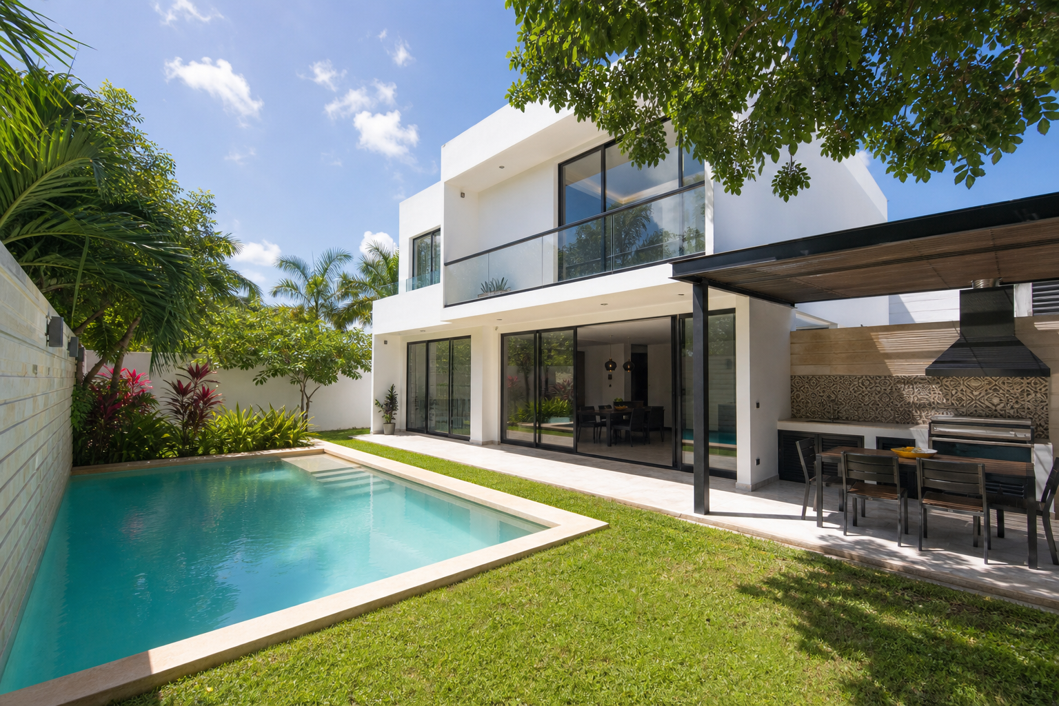 Read more about the article 4-Bedroom House for Sale in Via Cumbres Cancun