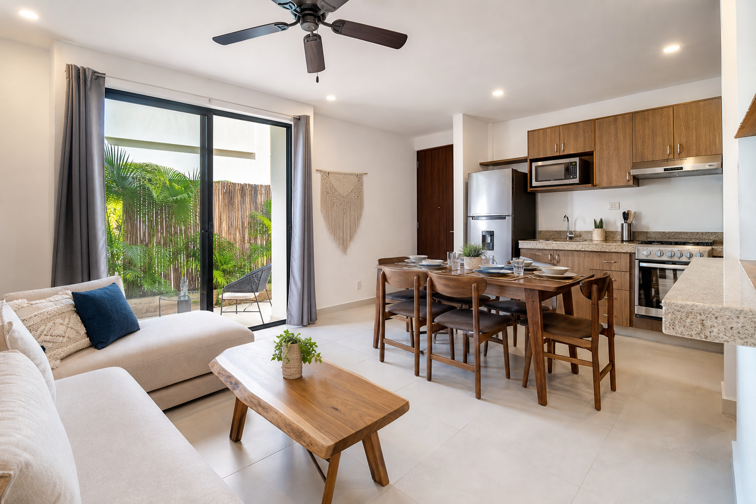 Read more about the article Furnished 3 Bedroom House for Rent in Playa del Carmen