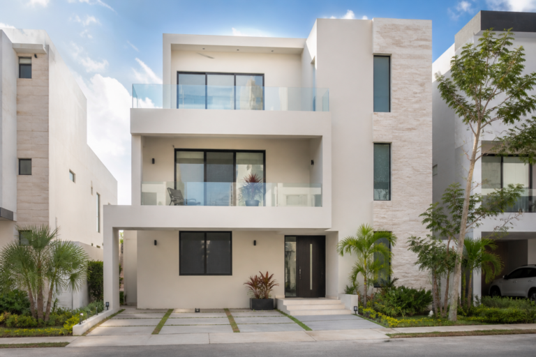 Read more about the article Aqua Residencial layout: 4 Bedrooms Across Three Levels