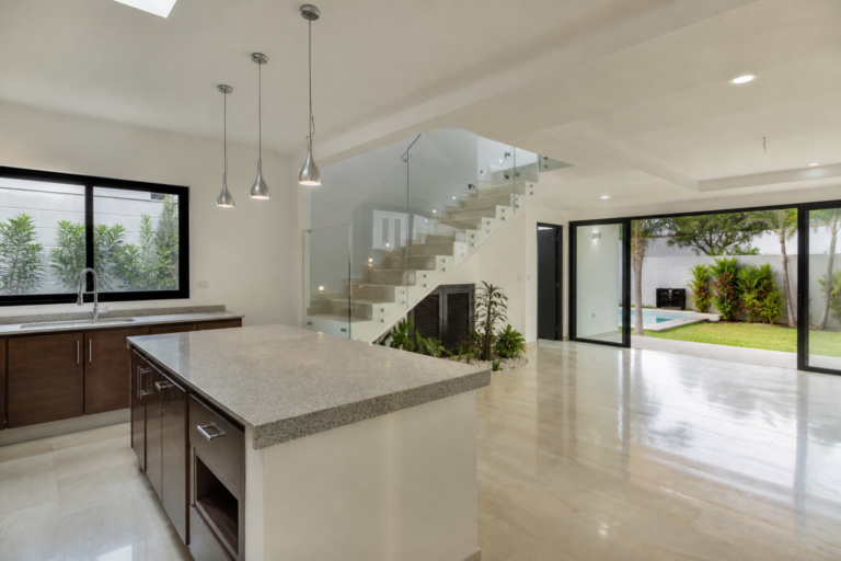 Read more about the article Lagos del Sol residence: Ground-Floor Bedroom and Service Room