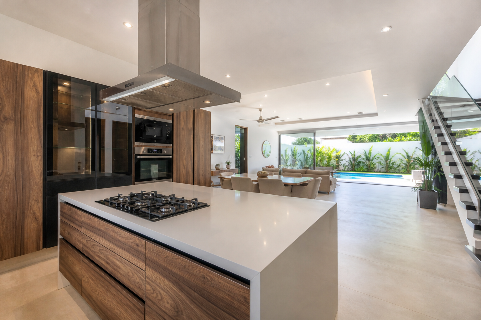 You are currently viewing Casa Via Cumbres en renta: Alberca Privada y Cocina con Alacena